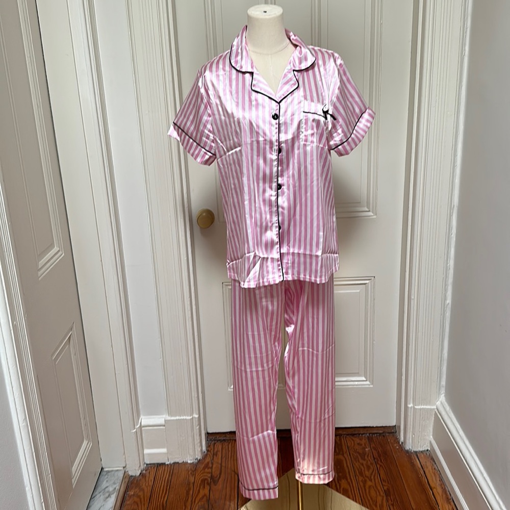 Shein Pink Striped Pajamas 🩷